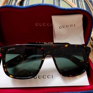 💯AUTHENTIC💯 GUCCI HAVANA TORTOISE SUNGLASSES